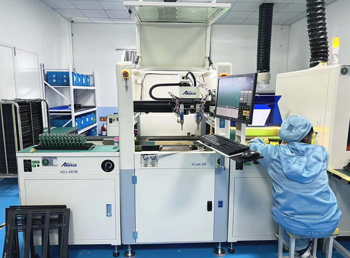 Fully automatic coater