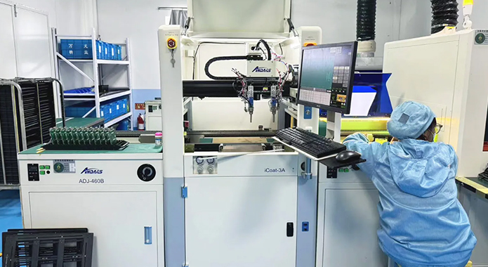 Fully automatic coater