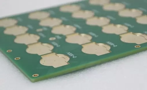 Multilayer PCB Design Considerations: Stack-Up, Signal Integrity, and Thermal Management